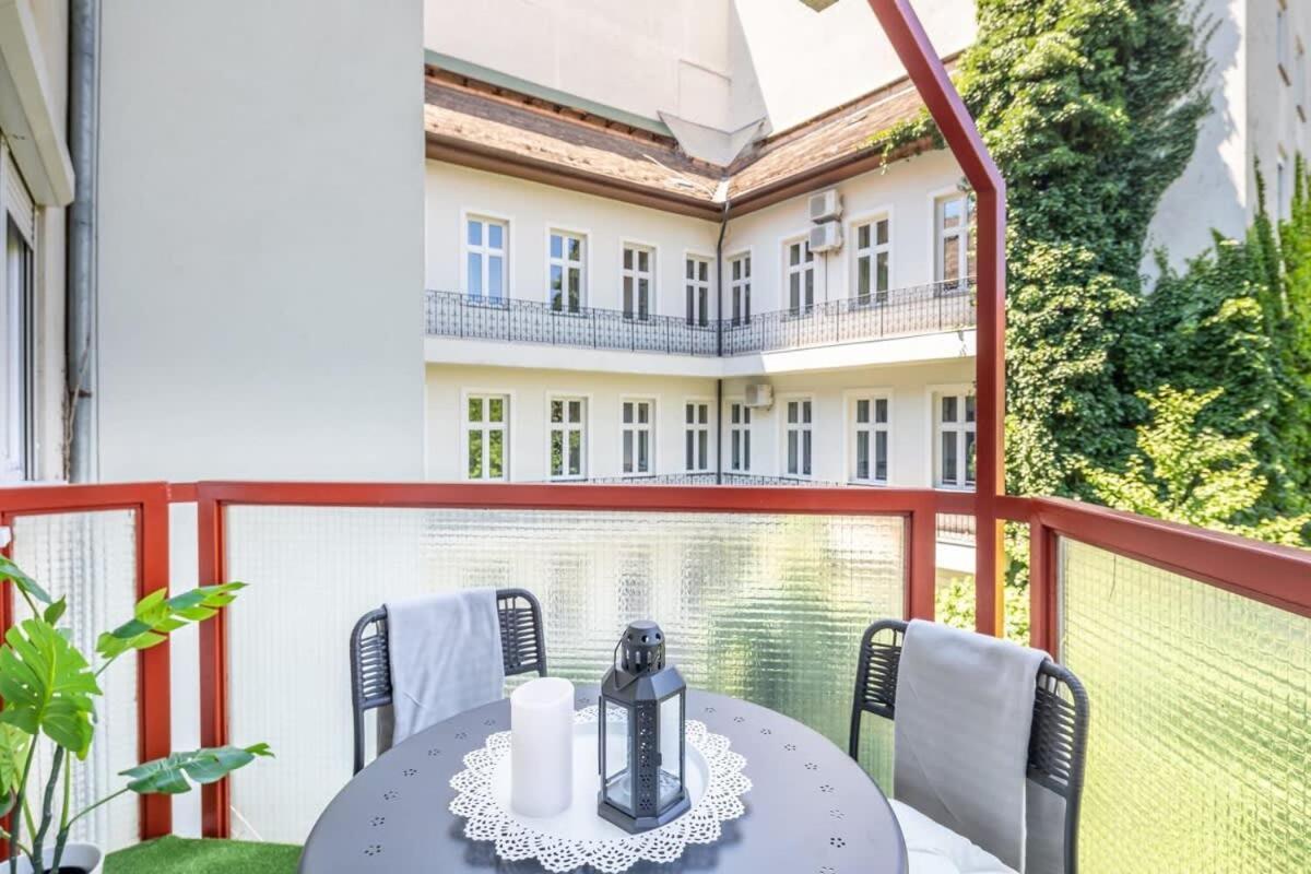 Sunny Balcony - Cute And Cozy Apartman Budapest Kültér fotó