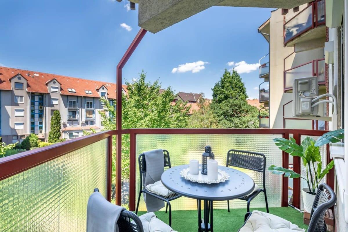 Sunny Balcony - Cute And Cozy Apartman Budapest Kültér fotó