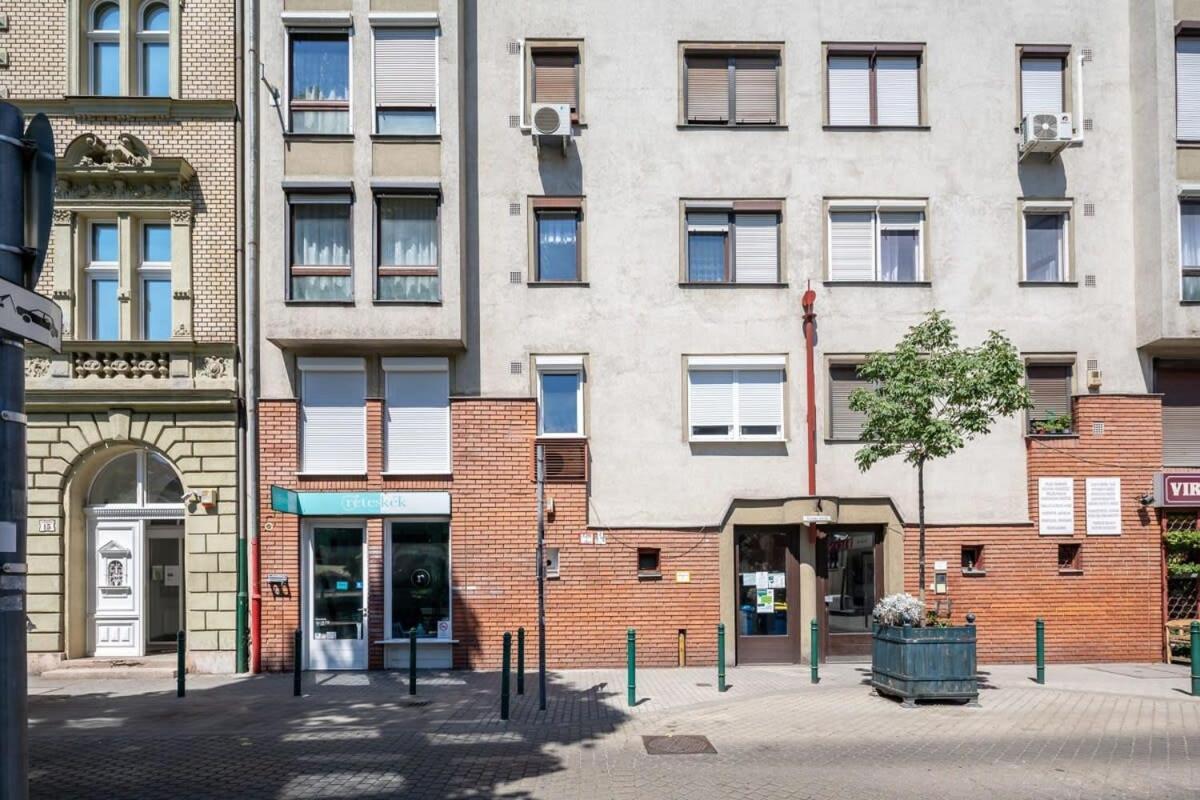 Sunny Balcony - Cute And Cozy Apartman Budapest Kültér fotó