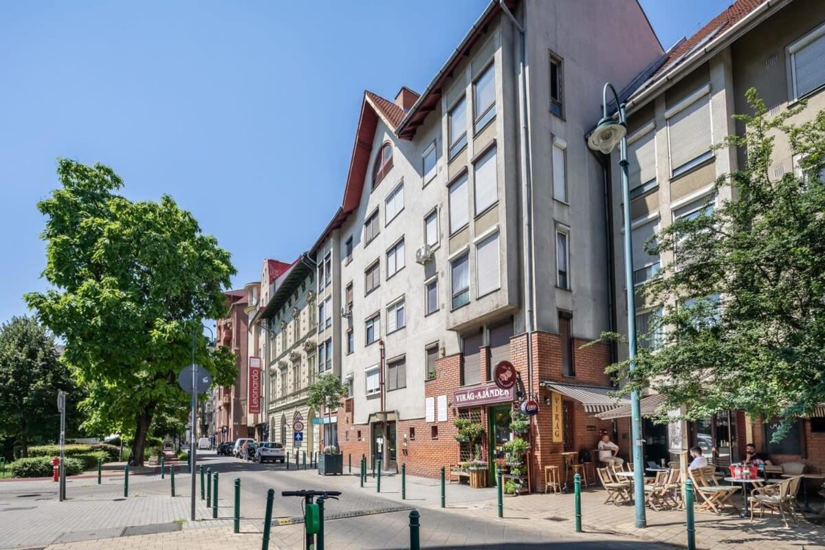 Sunny Balcony - Cute And Cozy Apartman Budapest Kültér fotó